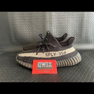 YEEZY BOOST 350 OREO V2 100% AUTHENTIC SIZE 8